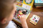 Janod Magnetic Book Time to learn time magnētiskā grāmata - laiks mācīties laiku